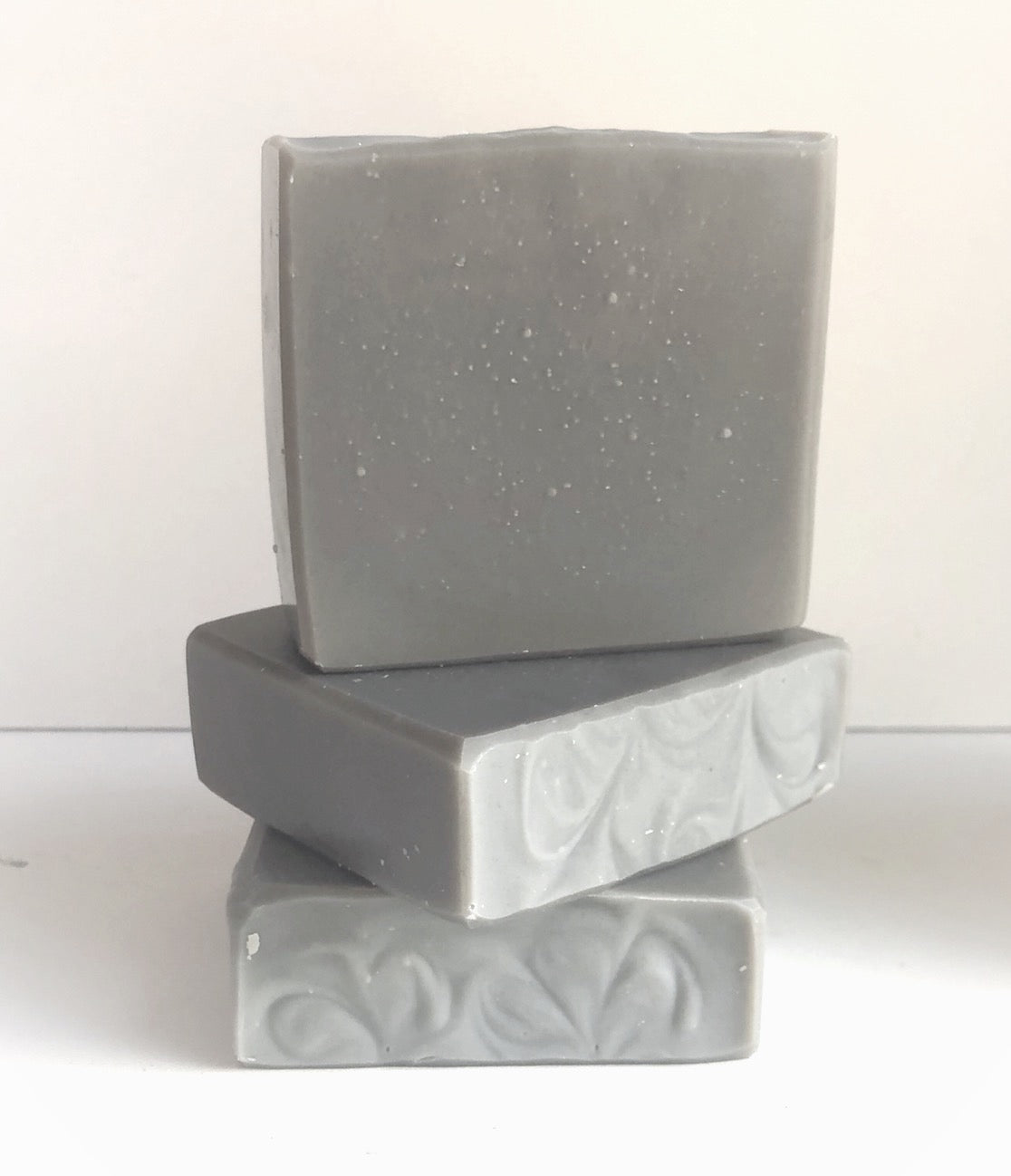 Charcoal + Kelp Facial Bar